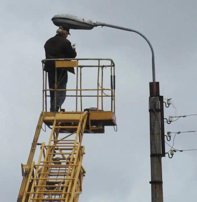 Jak vydělat elektrikáři